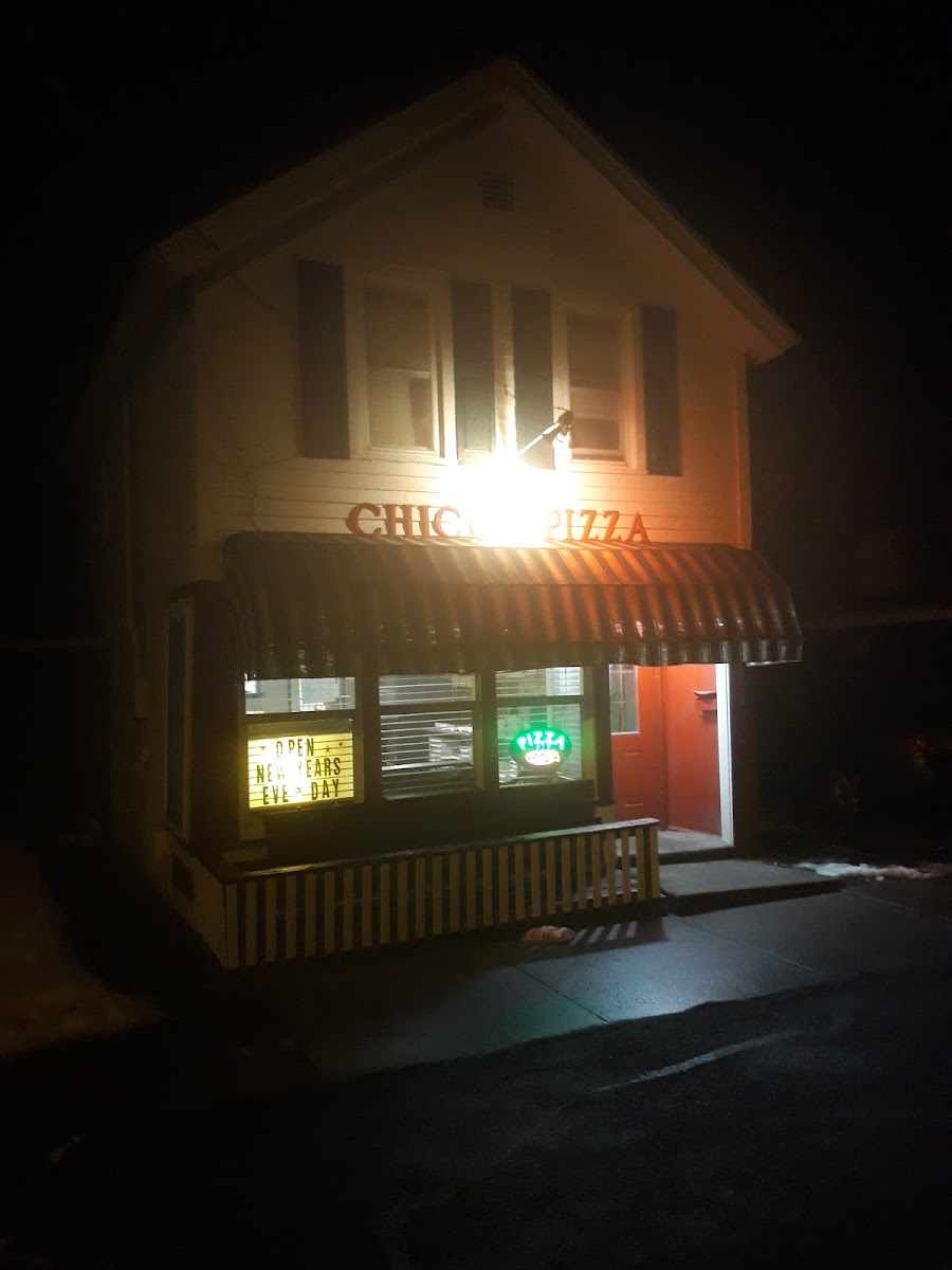 Chick's Pizzeria Photos 2